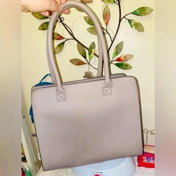 No name No brand simple and useful big tote 👜 bag - Picture 3 of 6